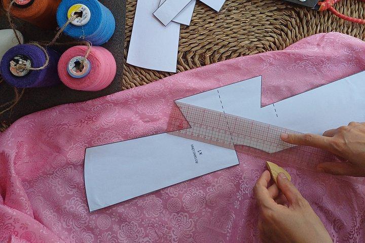 革と布の染色によるプライベートマスクペイントワークショップ