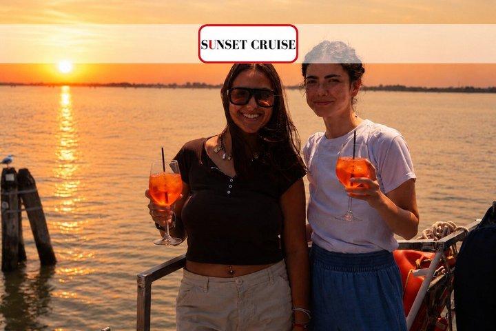 Venecia : Crucero al atardecer con Aperitivo & Vistas a la Laguna