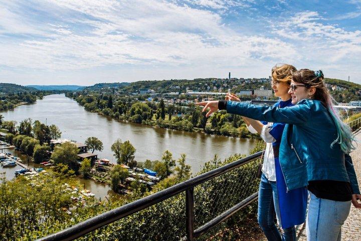 Prag Private Custom Tour mit einem Einheimischen : Highlights & versteckte Juwelen
