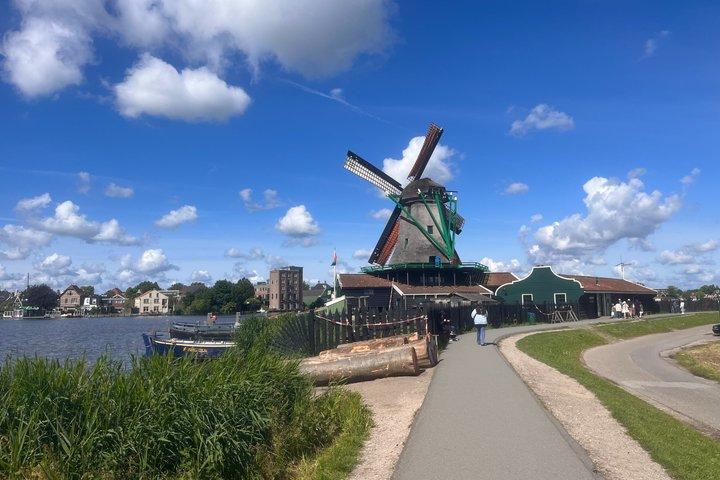 Privat 4–5 timers tur med Audi e-tron : Zaanse Schans + 1 Village