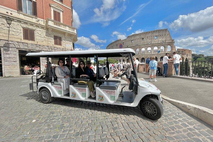 ローマエコゴルカートホップオンホップオフ体験