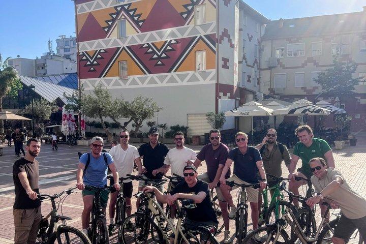 Cykeltur til Tirana - 3 gange om dagen - VisitAlbCom