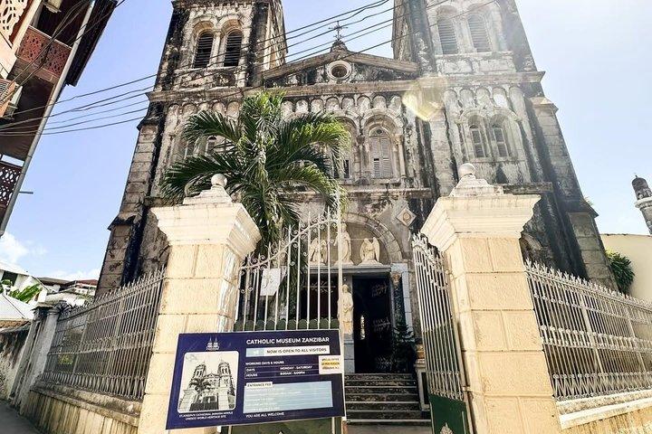 プライベートストーンタウンウォーキングツアーとザンジバルの隠れた宝石