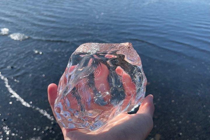 アイスランド南海岸への氷河ハイキング付き夏の2日間ツアー