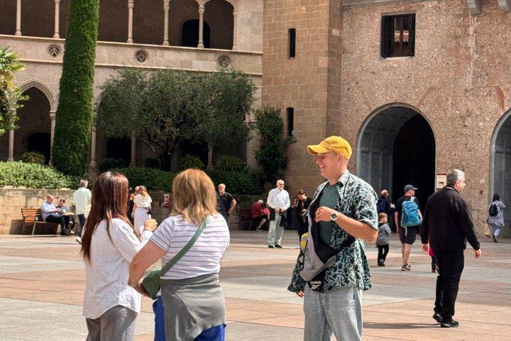 Montserrat Private Tour: Black Madonna, Hidden Trails