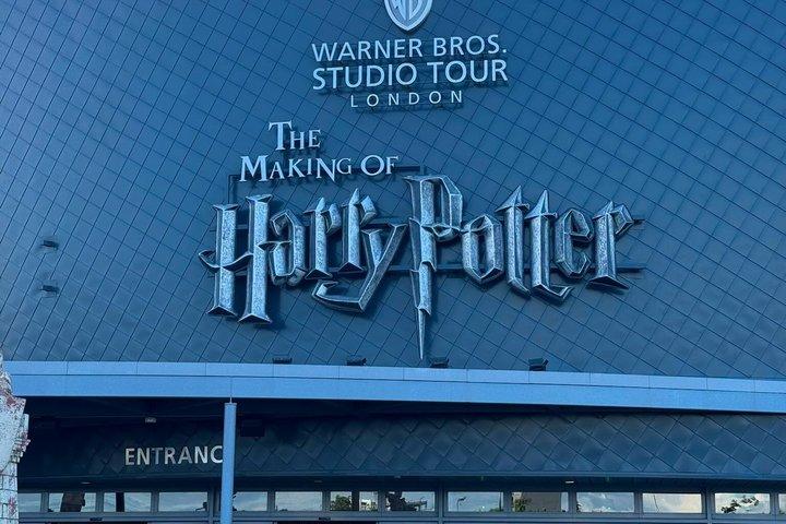 Luxury Private Chauffeur to Harry Potter Studio Tour (6 hours)