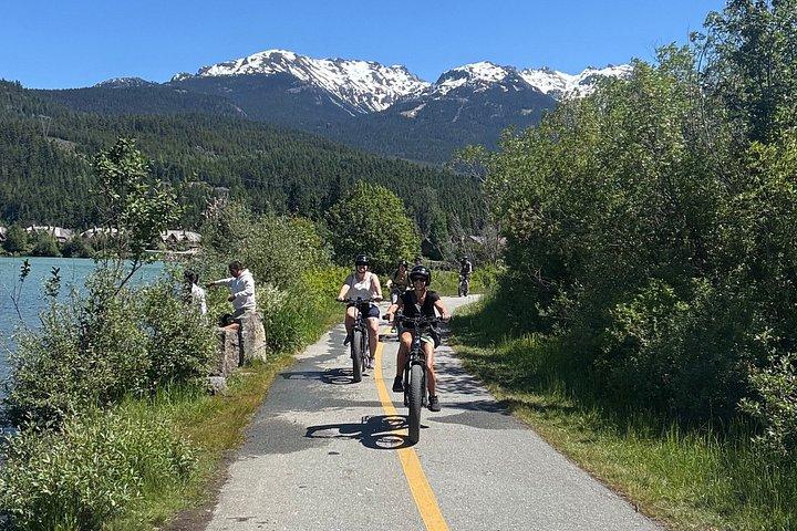 2 Hours eBike Whistler Multi-generational Tour with Local Guide