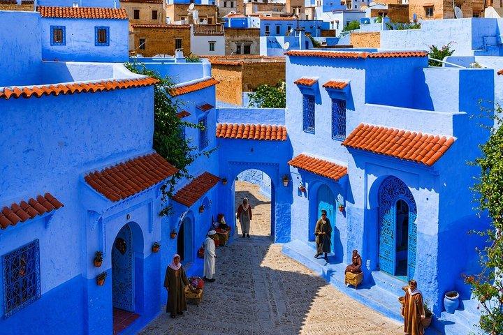 Transfert partagé de Tanger à Chefchaouen–Confortable et fiable