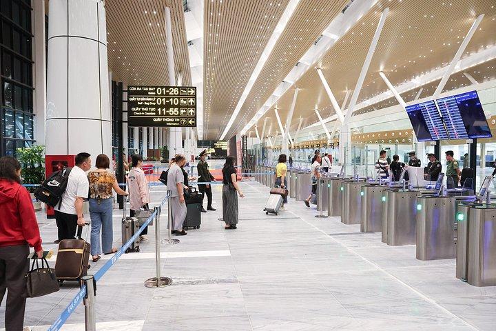 自家用車:ホーチミン空港(SGN ) / Tan Son Nhat To Nha Trang