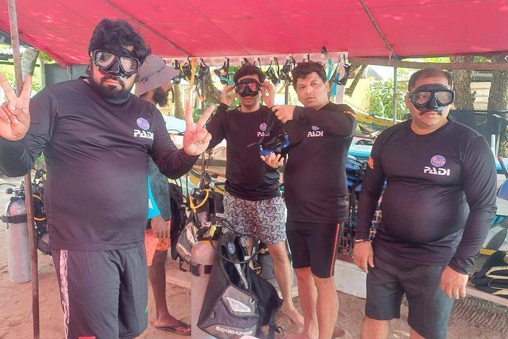 Guided Turtle Snorkelling Experience in Mirissa