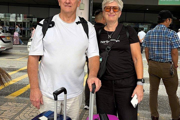 ハノイホテルからノイバイ空港への送迎およびその逆_プライベートカー