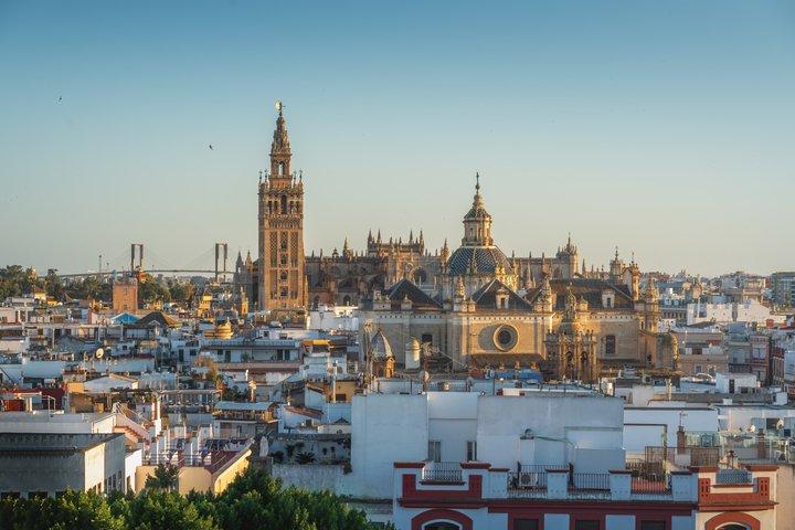 Visite privée de Séville de la cathédrale royale d'Alcazar et de la Giralda
