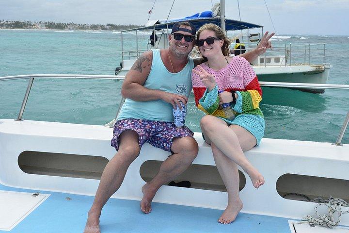 Zip Line and Boat Cruise with Open Bar