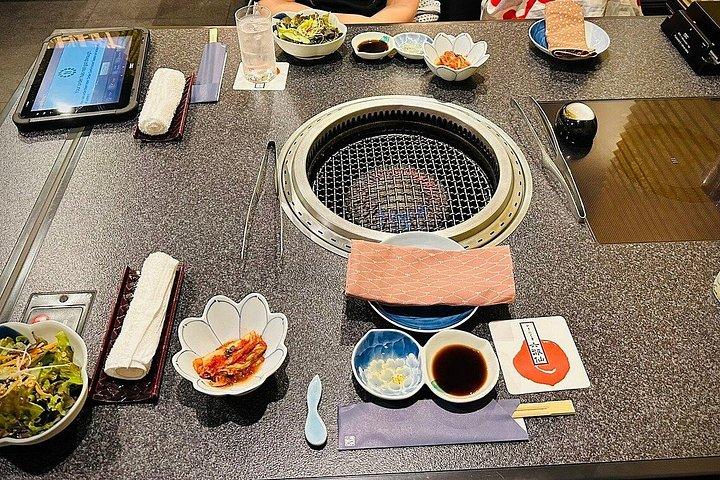 新宿焼肉六歌仙 日本語BBQ食べ放題