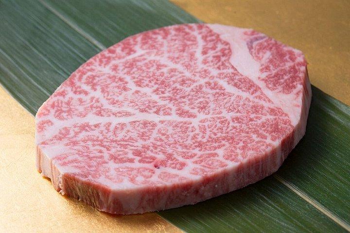 新宿焼肉六歌仙 日本語BBQ食べ放題