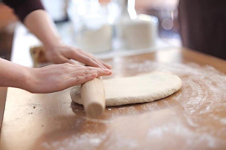 ポルトの美しい家でパステル デ ナタの作り方を学ぶ