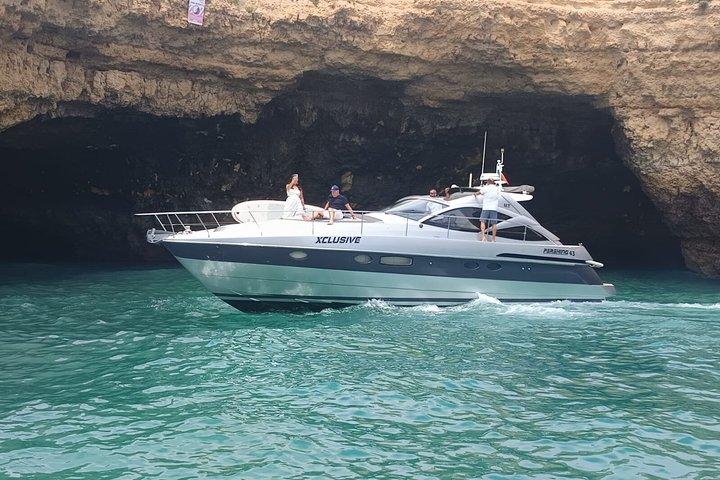 Sunset Private Xclusive Yacht Charter i Albufeira