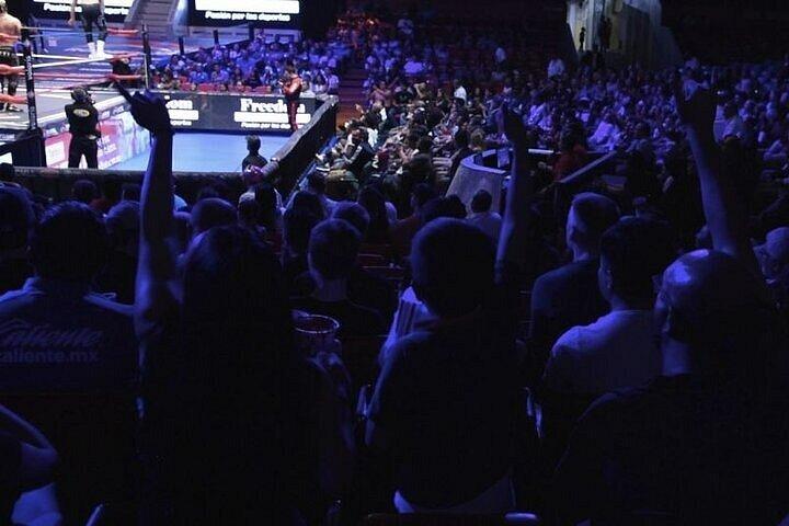 Mexican Wrestling and Gastronomy Show