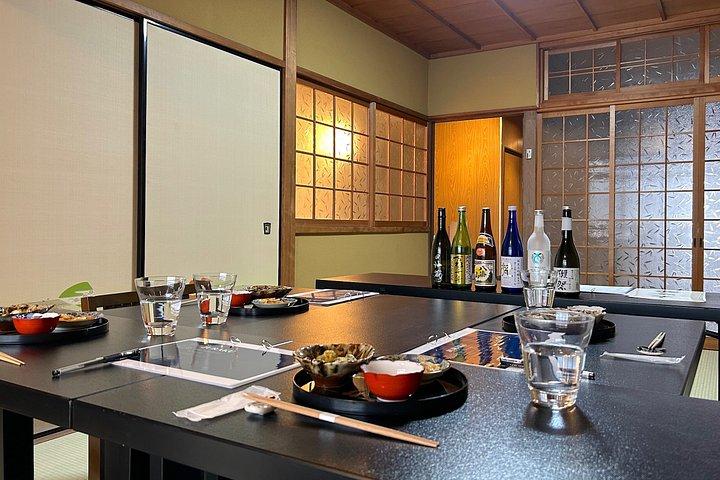 京都の酒体験：150年の歴史を持つ町家＆グラス6杯