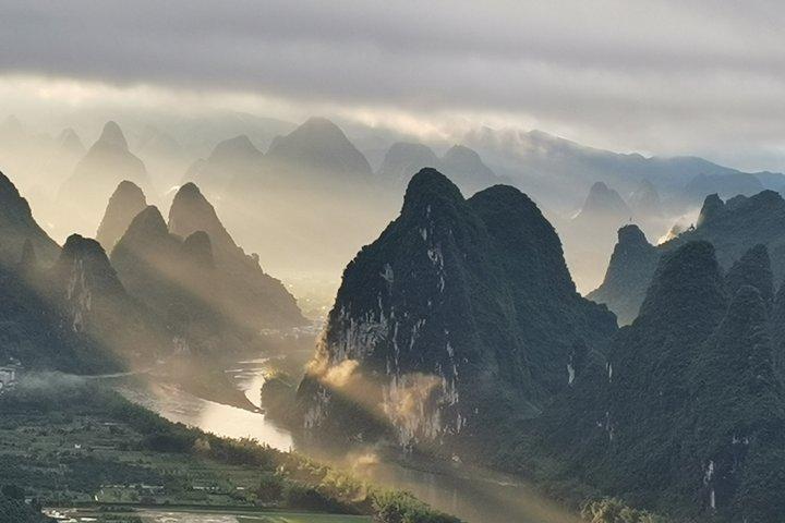 Guilin Electric Boat and Xianggong Hill Tour de um dia