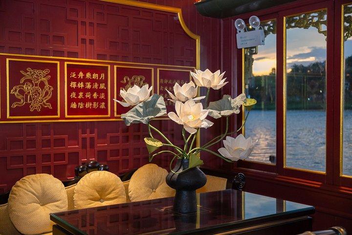 Hue : ファインダイニングブランチクルーズ On The Perfume River by Hueritage