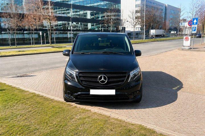 Schiphol Lufthavn: Privat transfer til/fra Amsterdam