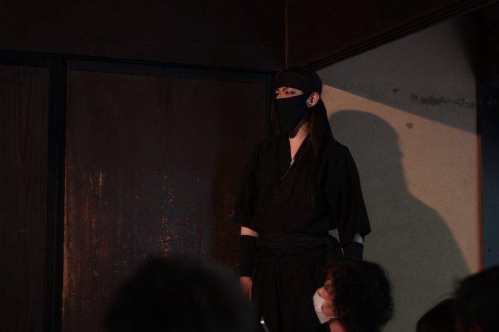 ACカーとガイドによる京都と伊賀忍者博物館のプライベートカスタムツアー