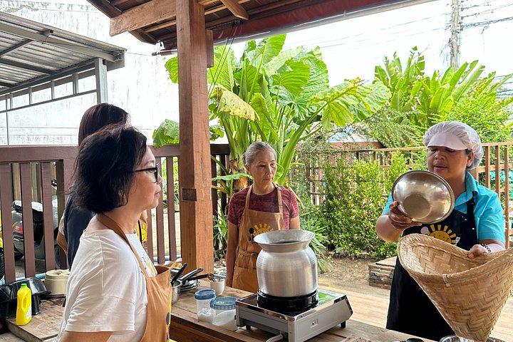 バンタオプーケットのタイ料理教室とマーケットツアーオプション