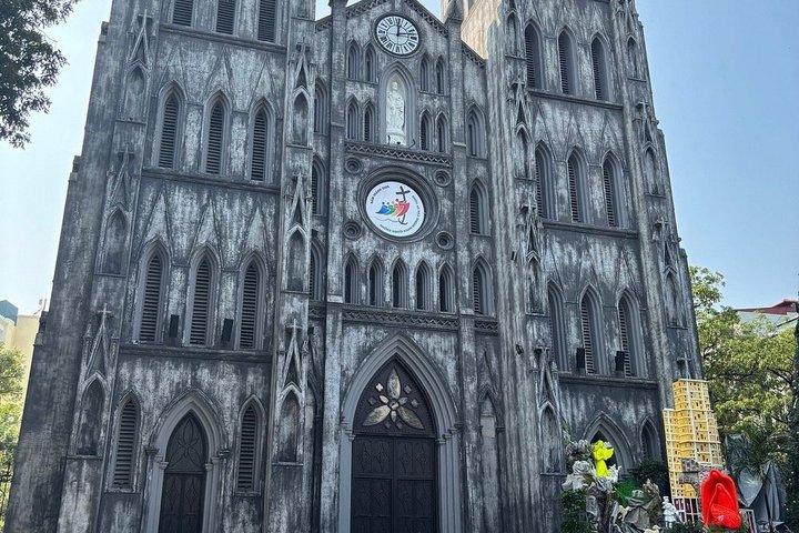 ハノイ市内ツアー プライベート半日＆トレインストリート（MaxofHanoi提供）