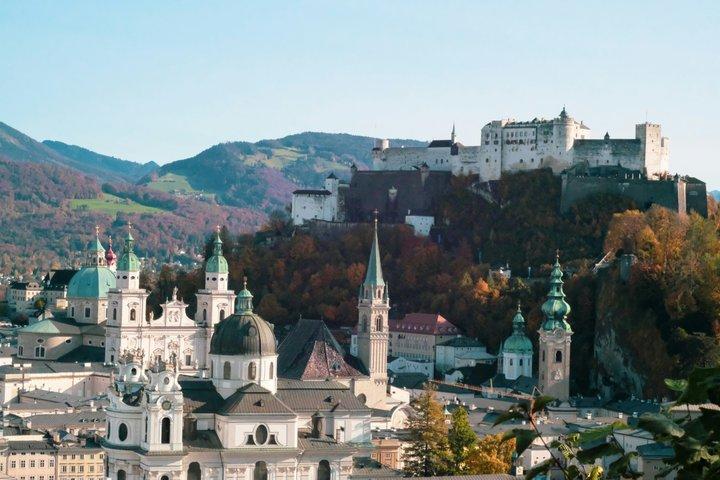 Visite privée de Hallstatt au départ de Salzbourg