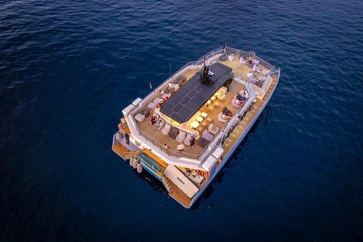 Experimente um cruzeiro de luxo de pôr-do-sol e noite em Split