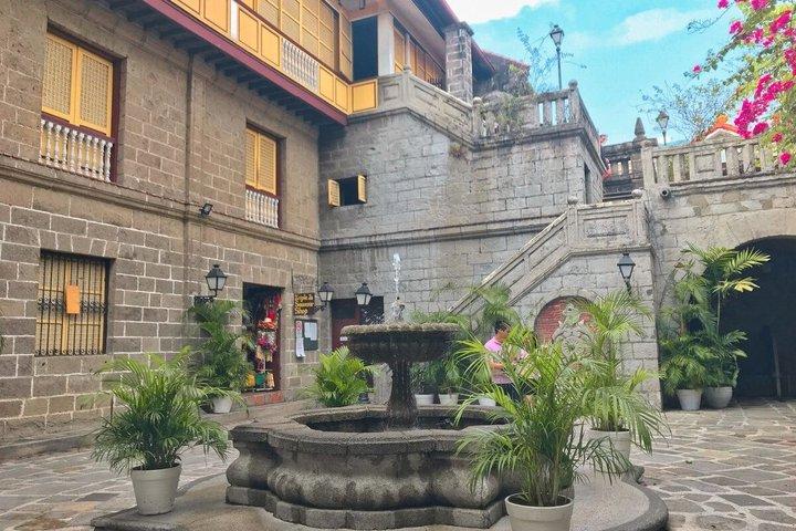 Mezza giornata Intramuros e Distilleria Experience con Transfer
