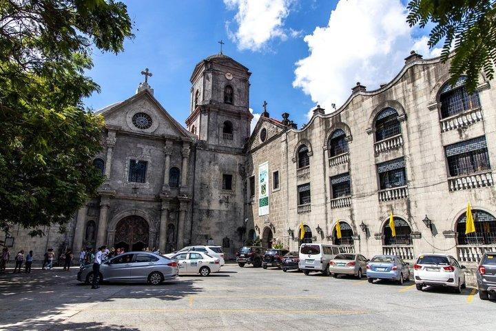 Mezza giornata Intramuros e Distilleria Experience con Transfer