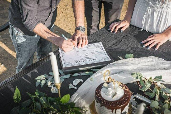 マリブ山頂ヘリコプター駆け落ちと結婚式