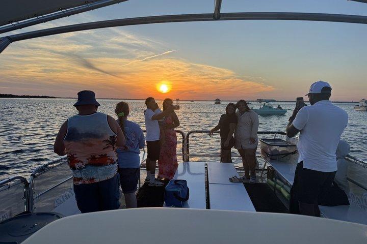 Sunset Extravaganza Cruise with Fireworks Show