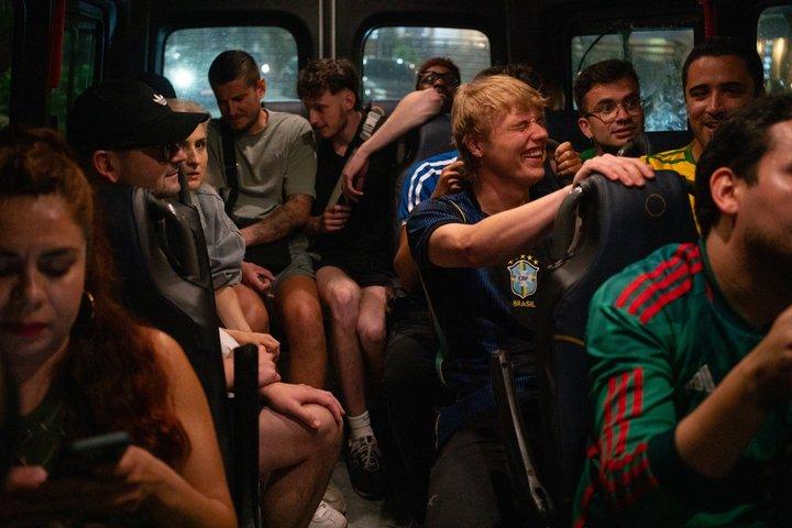 Pubcrawl & Real Favela Party in Rocinha with Locals
