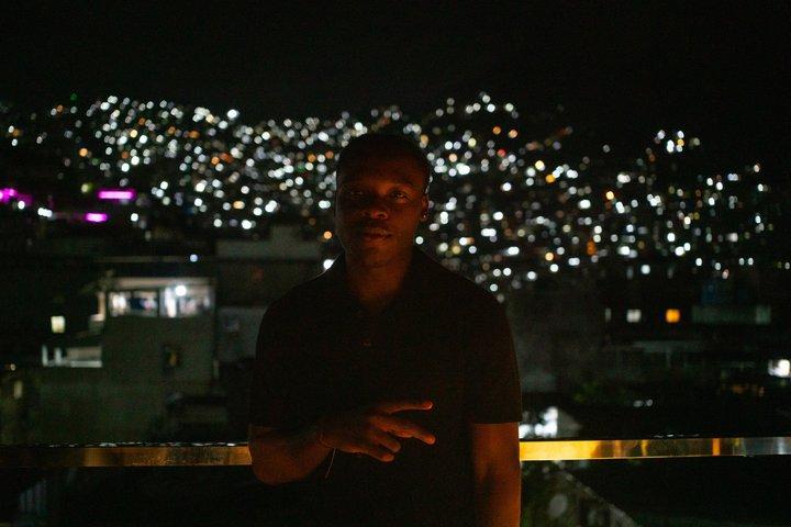 Pubcrawl & Real Favela Party in Rocinha with Locals