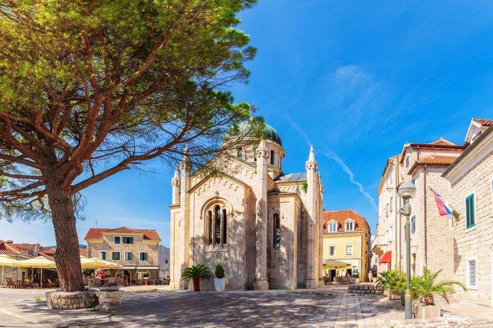 Boka Grand Cruise : Kotor, Blue Cave, Lady of the rocks fra Budva