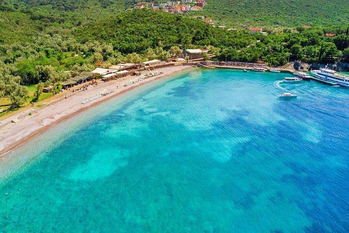 ボカ・グランドクルーズ : コトル、青の洞窟、ブドヴァの岩の貴婦人