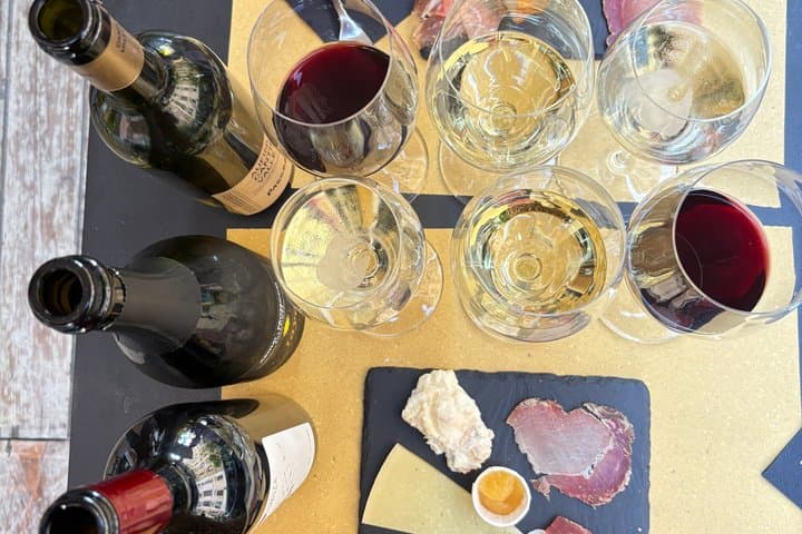 Rome: Art, Wine & Food Experience–The Ultimate Roman Wine Tasting