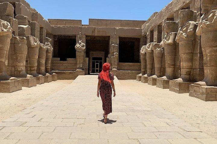 西岸ルクソール・スリル：王家の谷、ハトシェプスト＆ハブ寺院