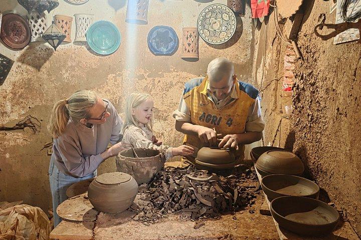 マラケシュ発、ウリカ渓谷とアトラス山脈への日帰り旅行