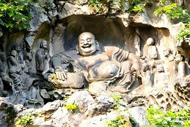 西湖と霊隠寺の杭州世界遺産ツアー