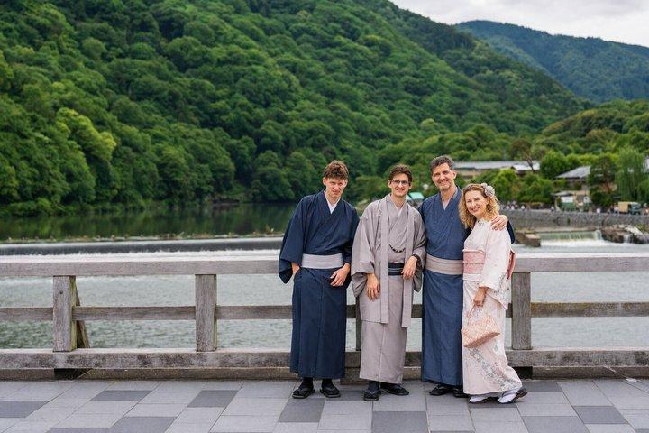 嵐山竹林きものフォトツアー現地ガイド付き