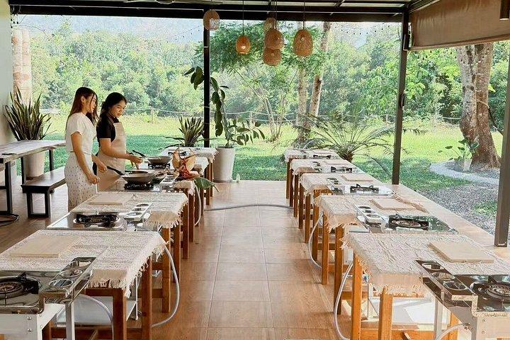 Phuket Seasoning Thai Cooking Class 4 Authentic Dishes