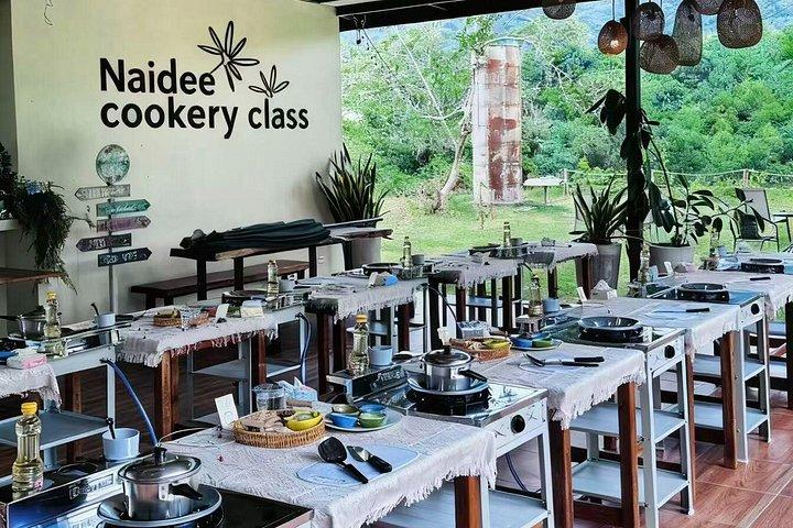 Phuket Seasoning Thai Cooking Class 4 Authentic Dishes