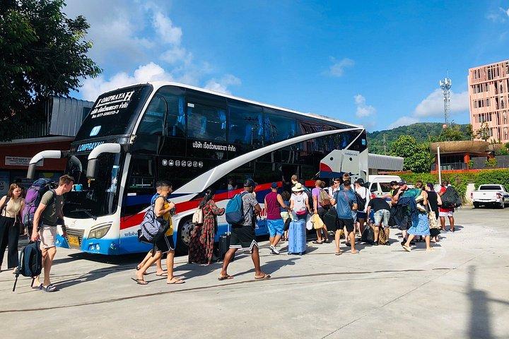 Phi Phi to Koh Samui Smooth Transfer by Speedboat Bus Catamaran