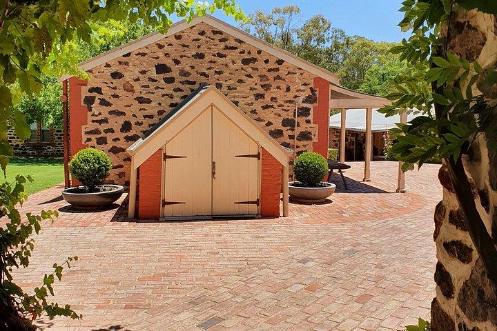 Barossa Valley Shared Tour with Wine Tasting and Lunch