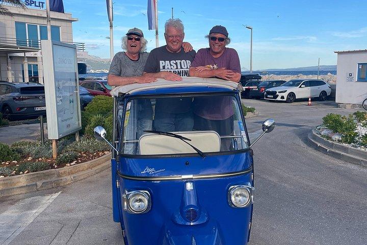 Split Tuk Tuk Tour + ijskoude drankjes