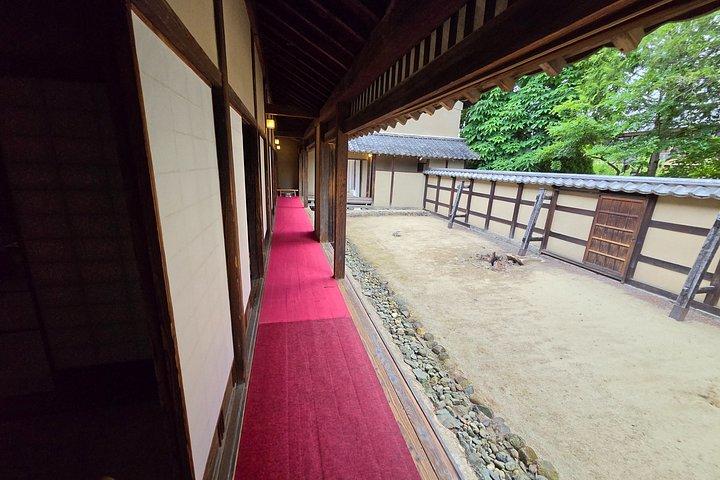 長野 : 松代武士ライフツアー 城、ヴィラ、学校付き